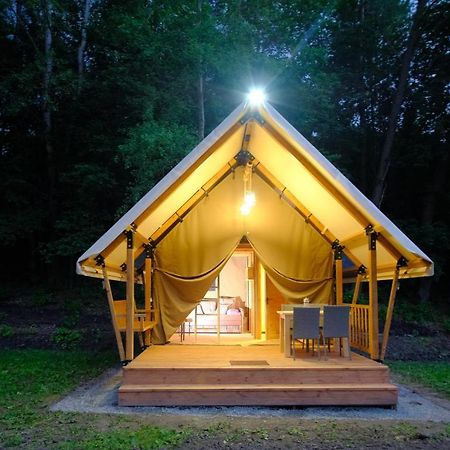 Hotel Глемпінг Шатро Ul'yaniki Zewnętrze zdjęcie